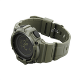 M-Tac Tactical Ur med Kompas 2233 robustissa muotoilussa kompassilla ja LED-taustavalolla, sopii taktiseen ja ulkoilukäyttöön.