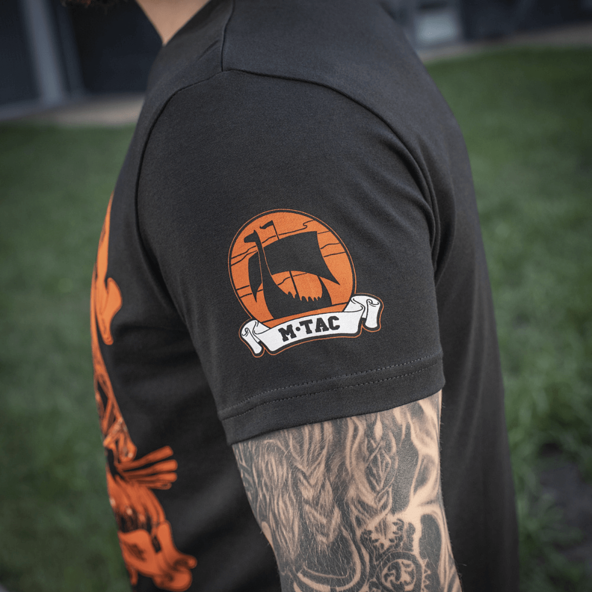 M-Tac T-shirt Black Sea Expedition MagnaColours®-printillä, 93% puuvillaa, 7% elastaania, sopii arkeen ja aktiiviseen elämäntapaan