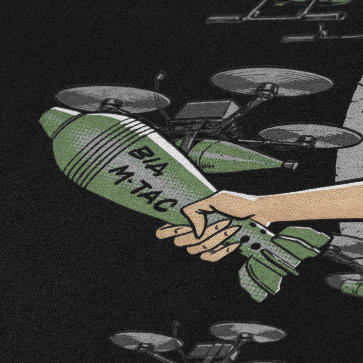 M-Tac t-paita Death From Above noita-illustratiolla ja droneilla, painettu MagnaColours®-musteella, miellyttävä joustava istuvuus, puuvilla/elastaani.