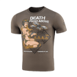 M-Tac T-Shirt Delivery Service amerikkalaisella Pin-up-designilla ja tekstillä 'Death from Above' yhdistää tyyliä ja voimaa.