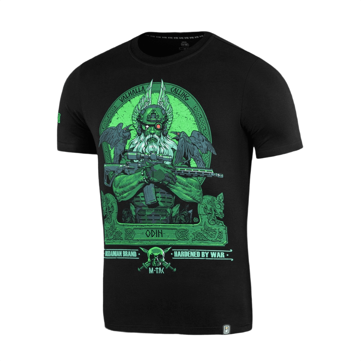 M-Tac T-Shirt Night Vision Odin-printillä taisteluvarusteissa ja NVG-kypärällä, teksti 'Valhalla Calling' ja korpit Hugin ja Munin.