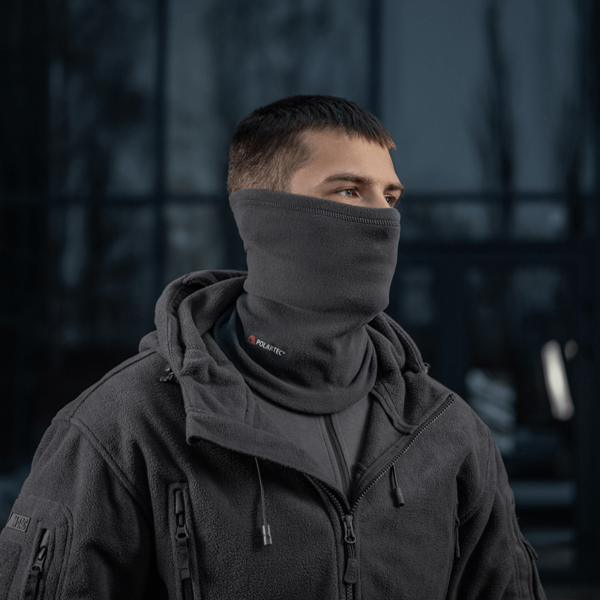 M-Tac Tube Scarf Polartec monikäyttöinen kauluri suojaa tuulenpuuskilta ja säältä, sopii metsästykseen, pyöräilyyn ja moottoriurheiluun.