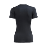 M-Tac T-shirt Ultra Light Polartec Lady musta, takaa nähtynä, valmistettu hengittävästä Power Dry®-materiaalista, sopii treeniin ja arkeen.
