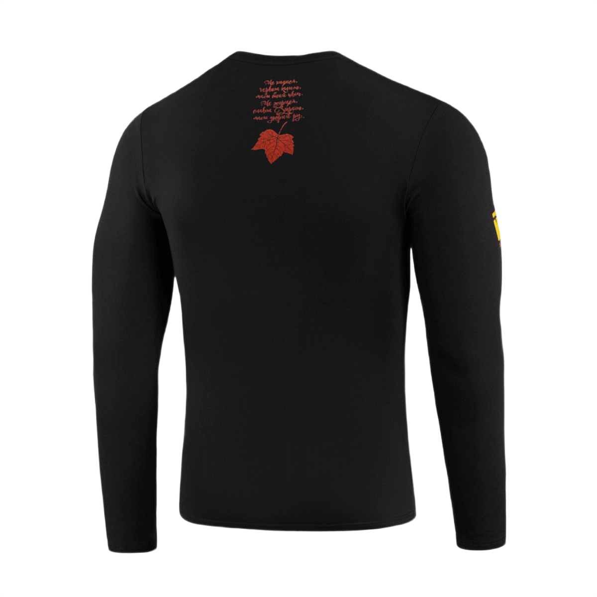 M-Tac Viburnum T-Shirt Long Sleeve punaisella kuviolla selässä, symboloi kansallista ylpeyttä ja historiaa, musta pitkähiha.
