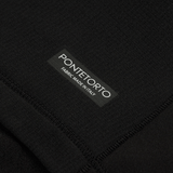 Lähikuva M-Tac Vinter Baselayer Thermo -paidasta, tehty Pontetorto-fleecestä.