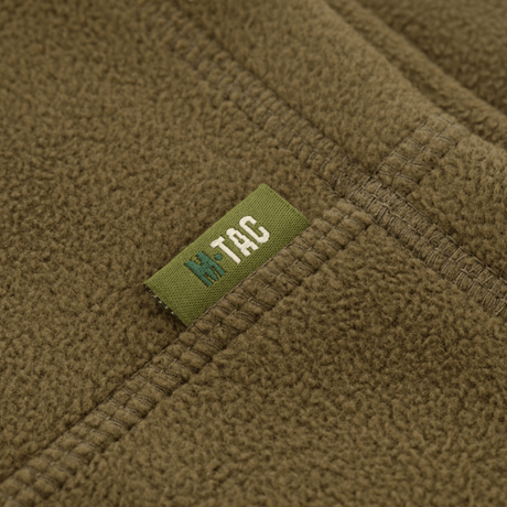 M-Tac Fleece Neck Gaiter med Snor ruskea, yksityiskohta logotikkauksesta, 260 g/m² polyester, säädettävä mukavuuteen.