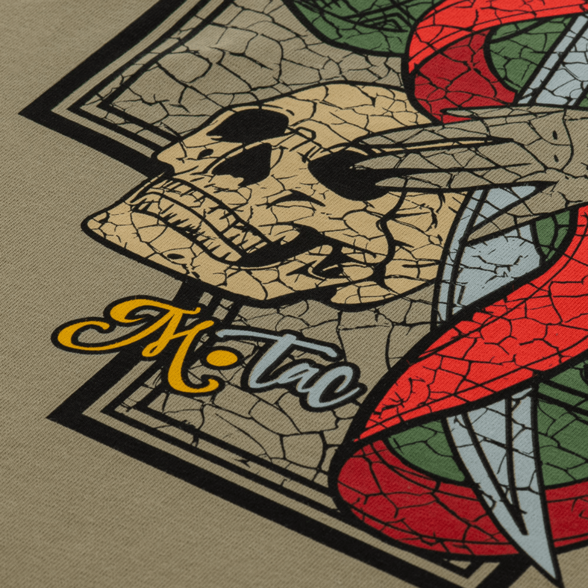 M-Tac T-Shirt Motanka kallo-printillä, sudenhammaskuvioilla ja kasakka-symboliikalla modernissa designissa.