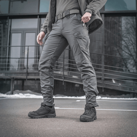M-Tac Aggressor Gen. II Flex ulkoilmassa harjoitteluun ja ampumiseen.