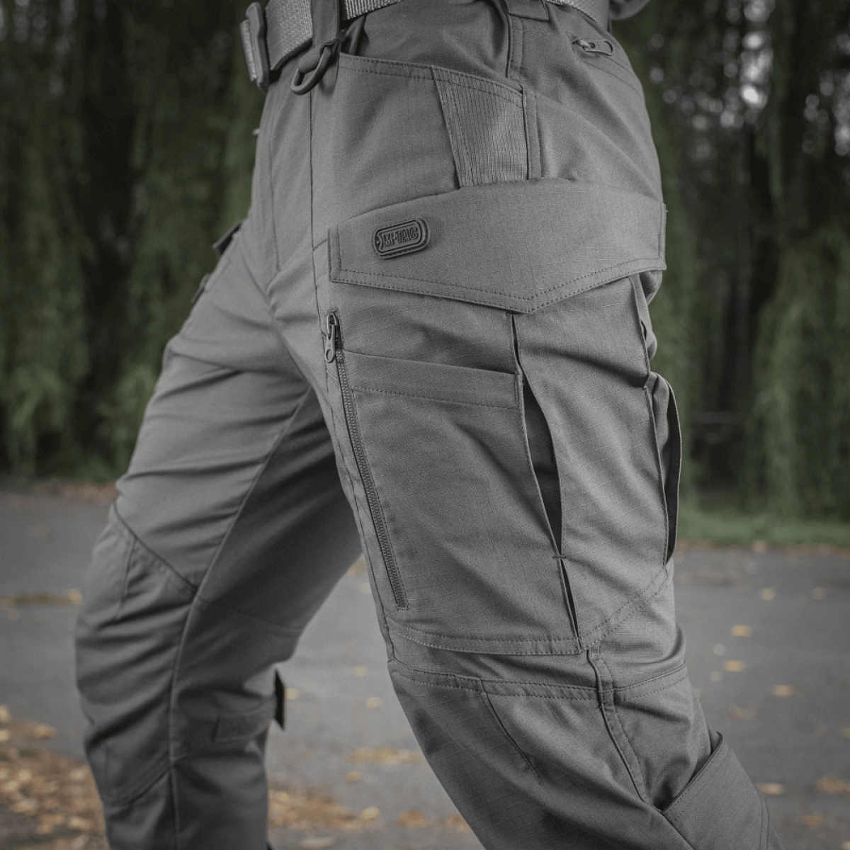 M-tac taktiset housut Conquistador Gen. I Flex ulkoiluun, tehty kulutusta kestävästä polycotton Rip-stop Flex -kankaasta