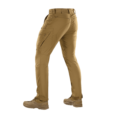 M-Tac-housut Aggressor Summer Flex Rip-Stop-nylonista taktiseen ja mukavaan käyttöön kuumassa.