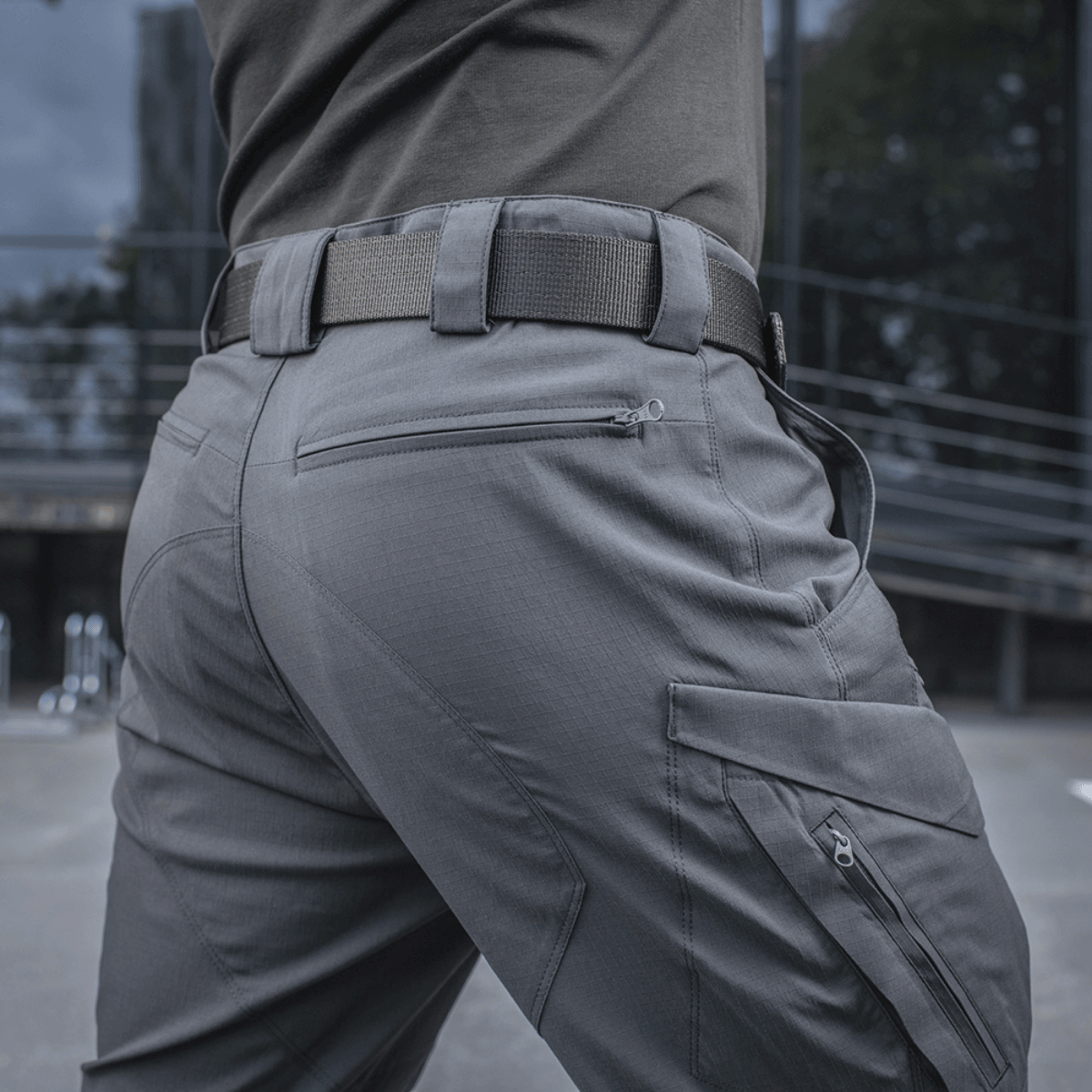M-Tac-housut Aggressor Summer Flex kevyestä Rip-Stop-nylonista optimaaliseen mukavuuteen ja hengittävyyteen kuumassa.