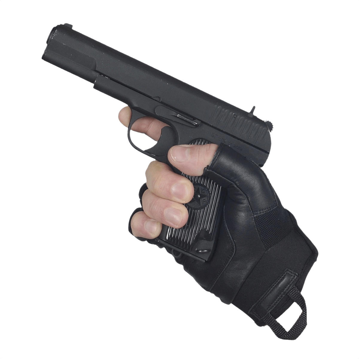 M-Tac sormiottomat hanskat Assault Tactical Mk.4 nahkaa, pitelee pistoolia.