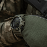 M-Tac Tactical Ur med Kompas 2233 urban-tyylisenä, sopii ulkoiluun ja taktiseen käyttöön, LED-taustavalo ja kompassi.
