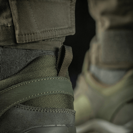 Lähikuva Tactical Sneakers Demi-Season -kengästä – kumavahvistettu kantapää ja premium-materiaalit ulkoiluun.