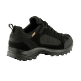 Tactical Sneakers Demi-Season – Kevyt ja mukava kenkä trekkingiin ja ulkoiluun, kestävä pohja ja nahkainen päällinen.
